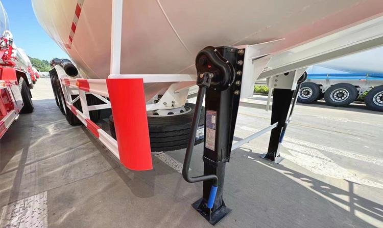 Dry Bulk Cement Tanker Trailer for Sale Manufacturers