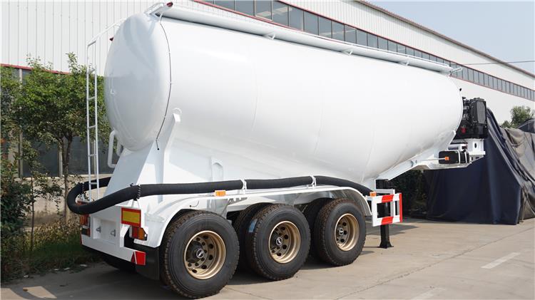 33cbm Cement Bulker Truck Trailer for Sale